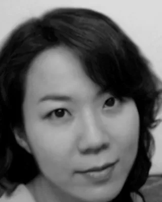 오진희 교수 흑백 인물 사진